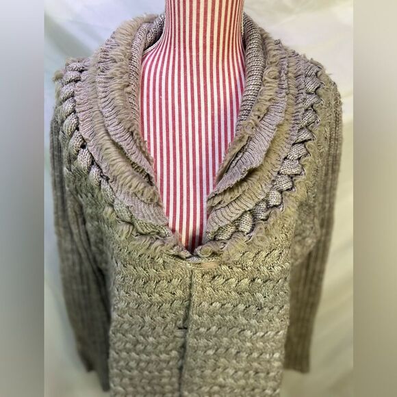 Tan Boho Cardigan Sweater Knit Braided Fur Cottagecore Fairycore Whimsy Sioni - Picture 2 of 8